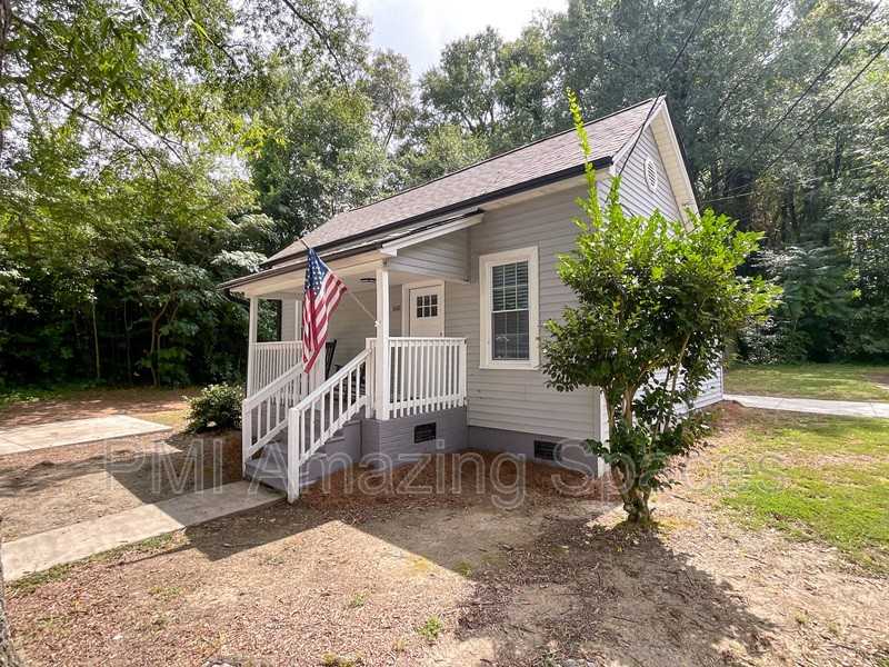 600 Foster St - Photo 2 of 30