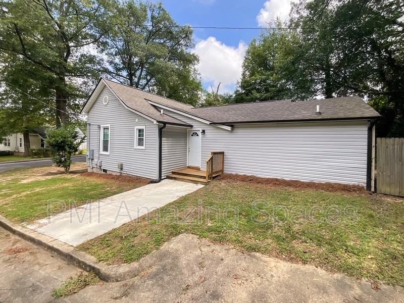 600 Foster St - Photo 3 of 30