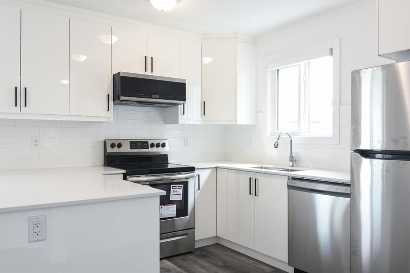 175 6548Gavenue Northwest - Photo 3 of 9