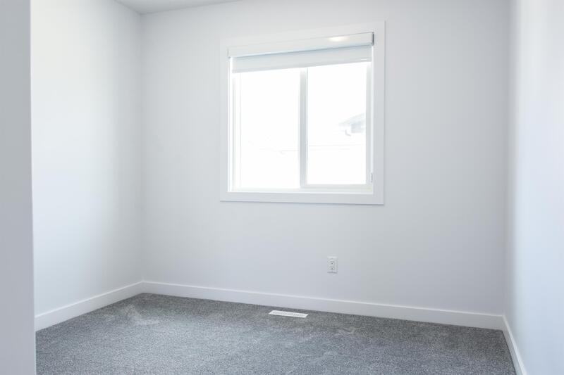 175 6548Gavenue Northwest - Photo 5 of 8