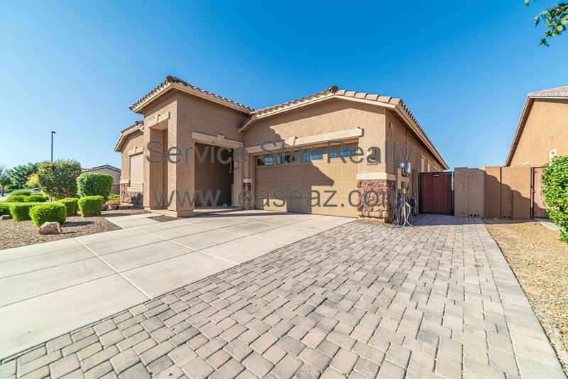 21504 E Pecan Ct - Photo 3 of 36