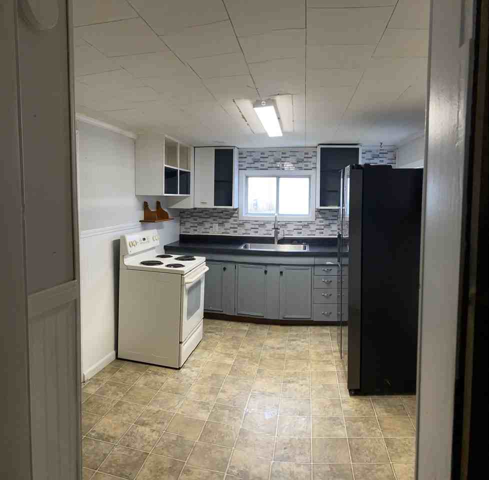 408 West 4th Street - Photo 2 of 13