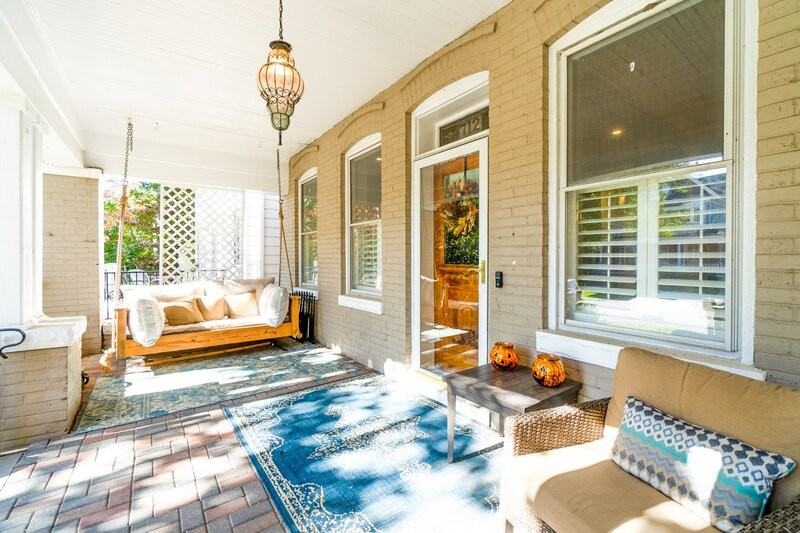 712 Maury Ave - Photo 5 of 50