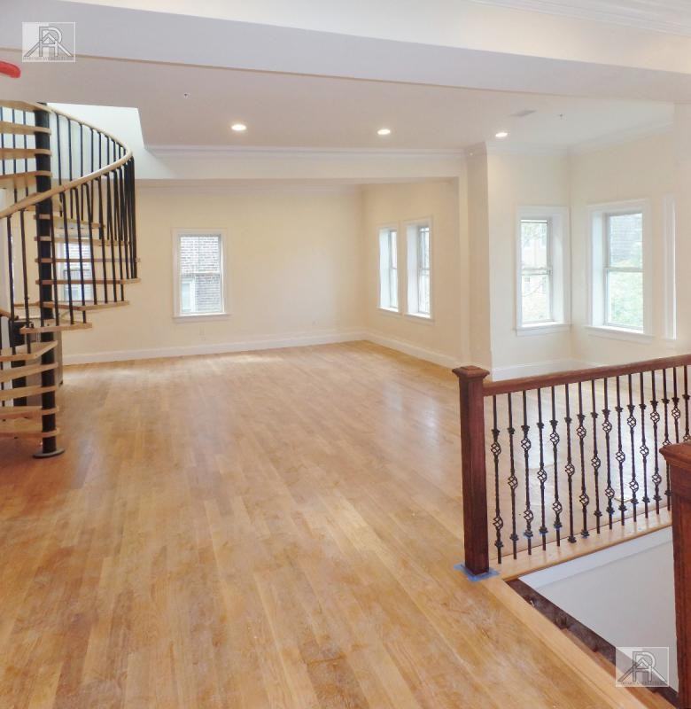 72 Browne St #4 - Photo 6 of 12