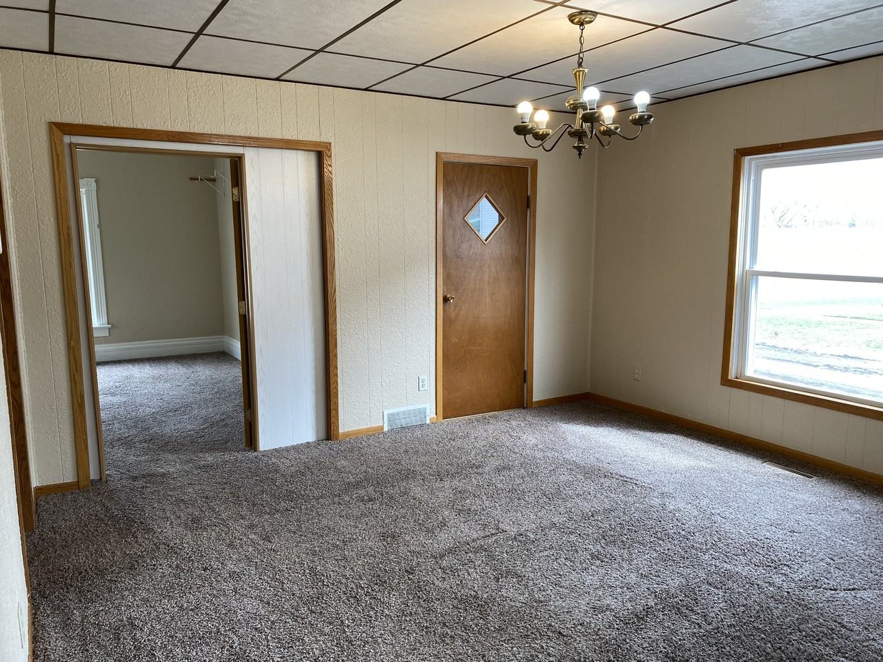 345 College St Sw - Photo 2 of 24