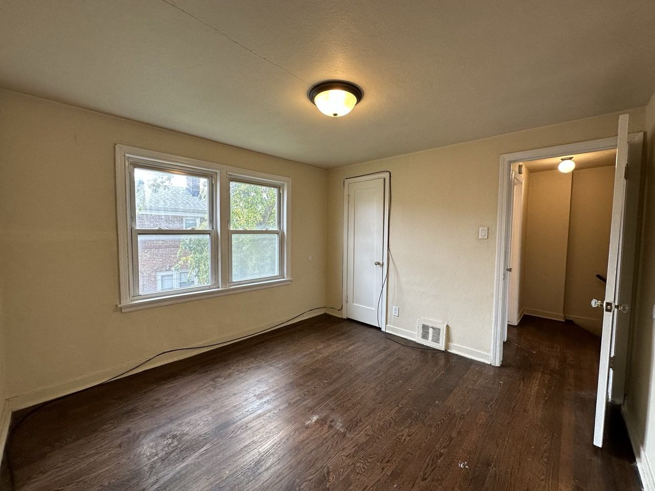 7230 Columbia Ave - Photo 3 of 11