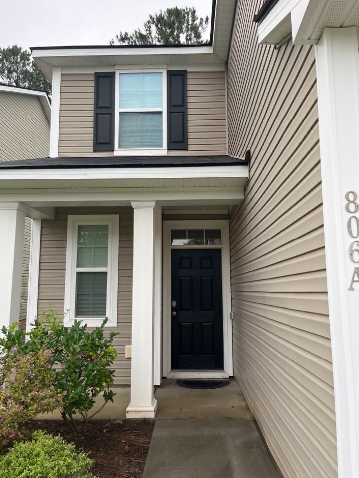 806A Winthrop St - Photo 3 of 4