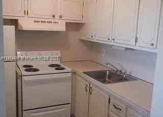 1 Bedroom Apartment in Century Village, West Palm Beach, FL 33417 for