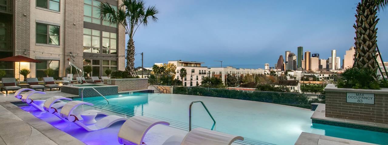 1321 Montrose Blvd #S0-5