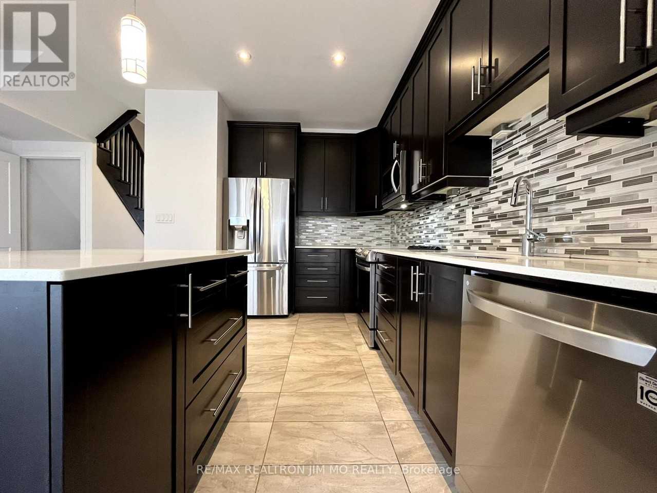 4010 Crown Street - Photo 3 of 5