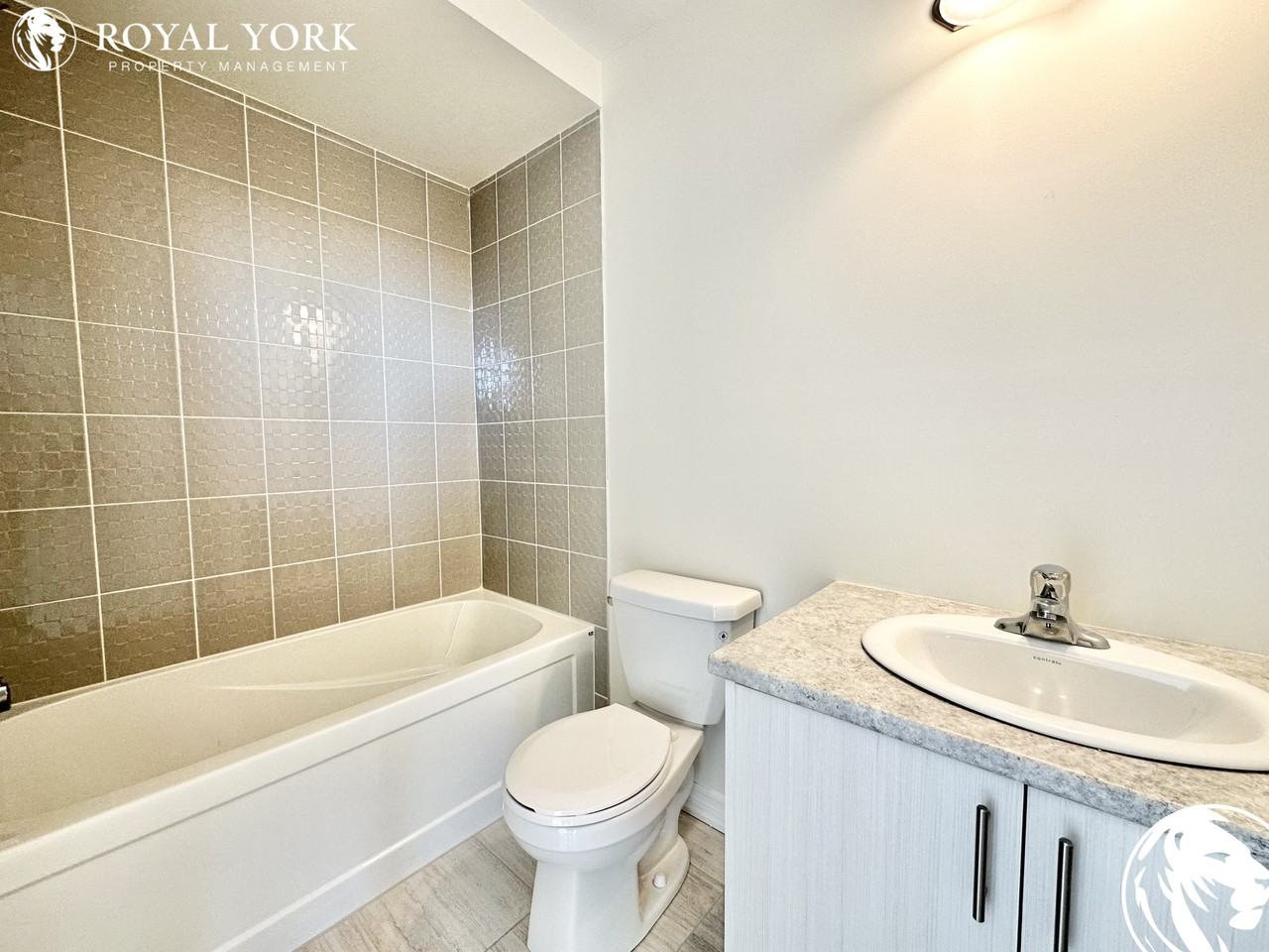 432 Okanagan Path - Photo 3 of 36