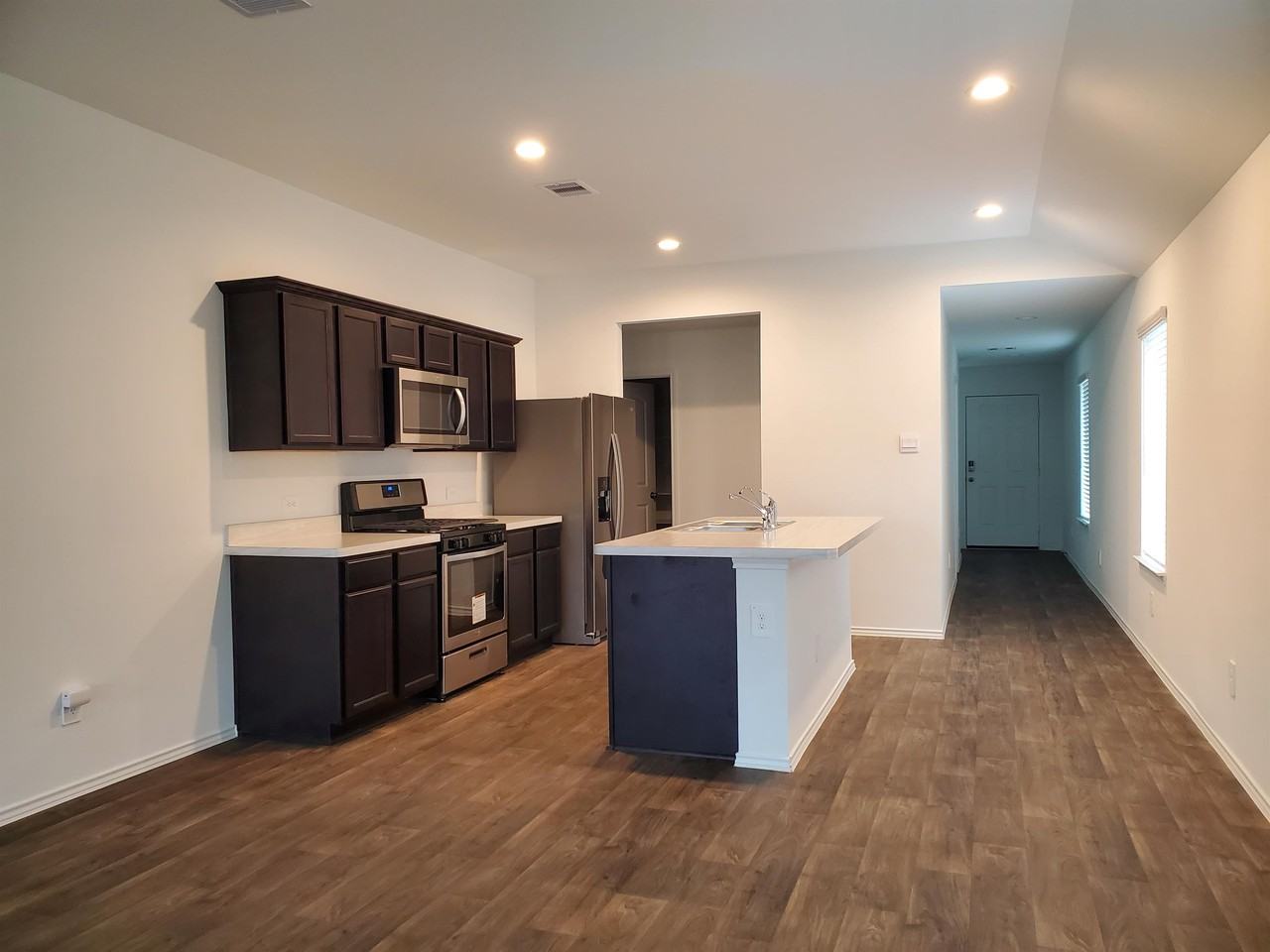 22531 Aspen Tarn Trl #1 - Photo 2 of 21