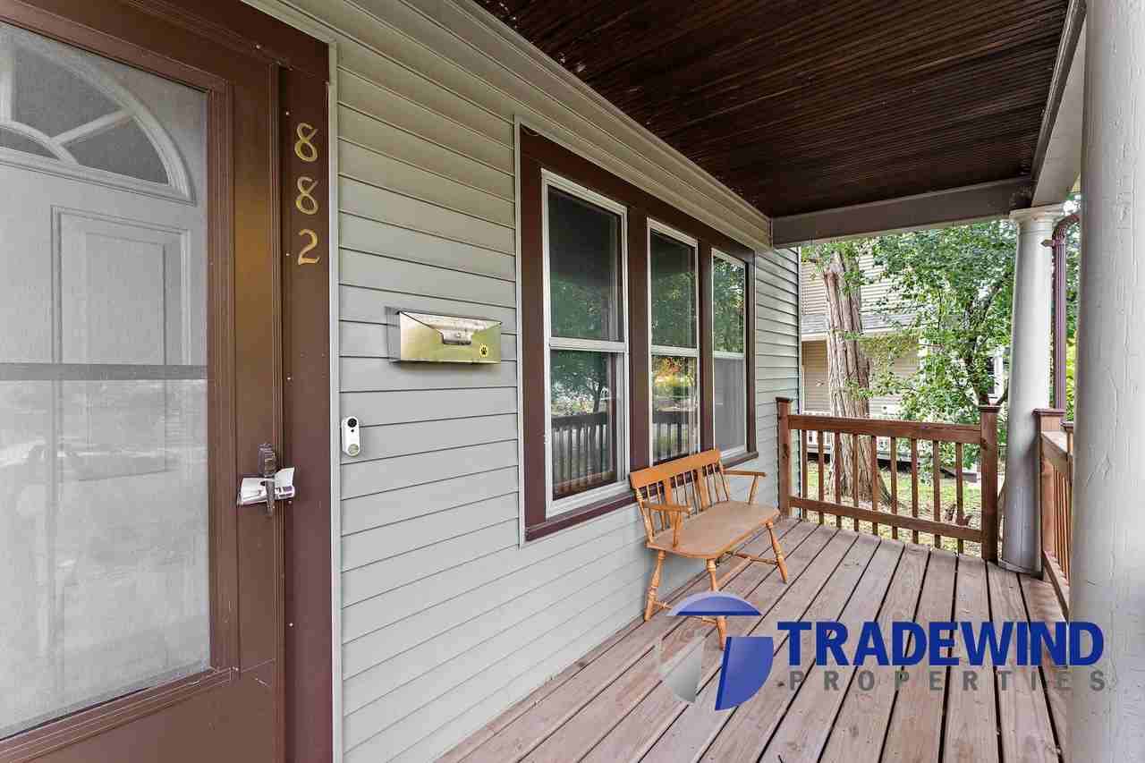 882 Aurora Avenue - Photo 2 of 20