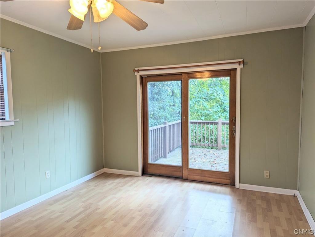 4925 Fayetteville Manlius Rd - Photo 3 of 7