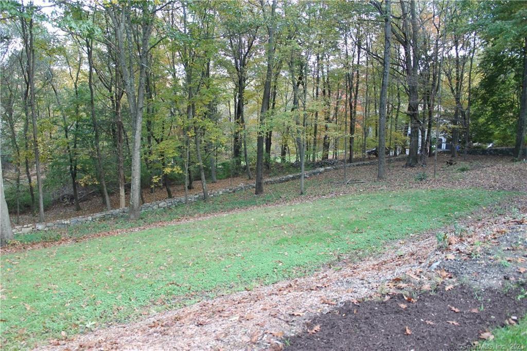 111 Strathmore Rd - Photo 3 of 3