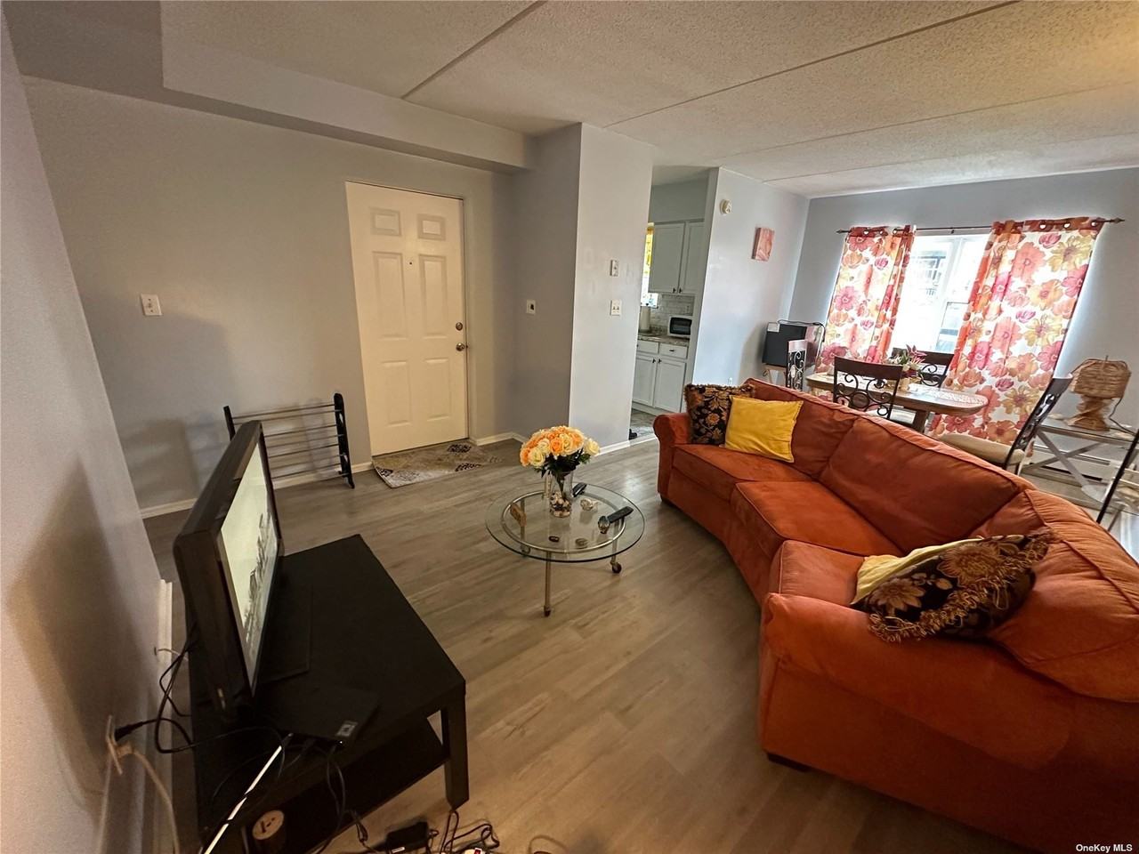 141 Beach 60th St - Photo 2 of 19