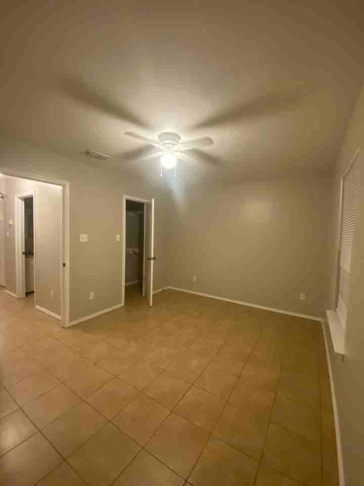 3413 S Arroyo Park Ln #2 - Photo 2 of 10