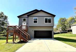 featured image of 525 S Jefferson Ave #1