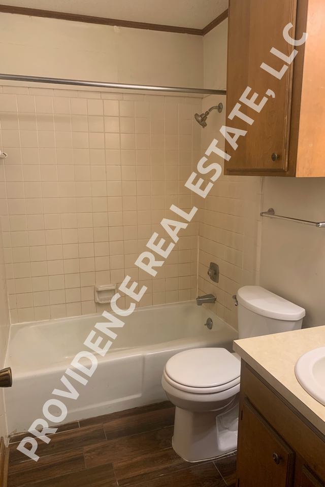 1006 Sybil Dr #1 - Photo 7 of 9