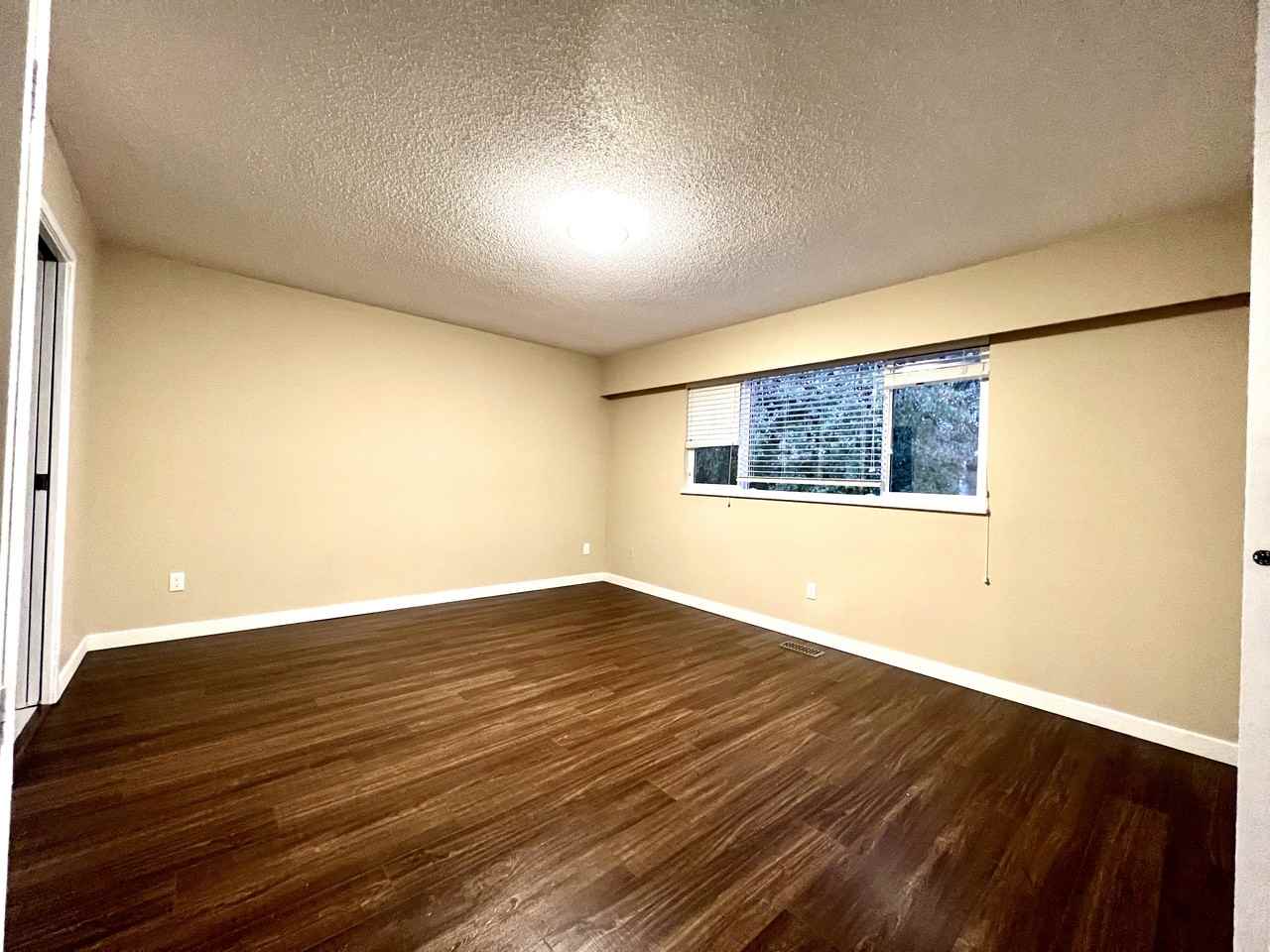 11160 Barkentine Place - Photo 7 of 10