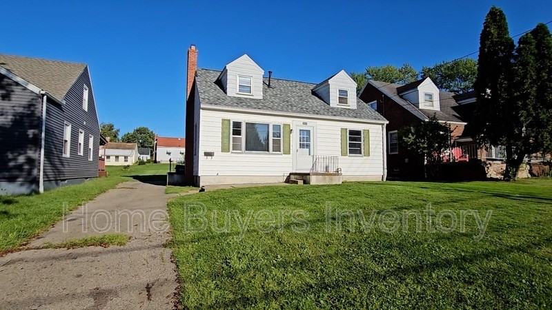 7211 Amherst Ave - Photo 2 of 13