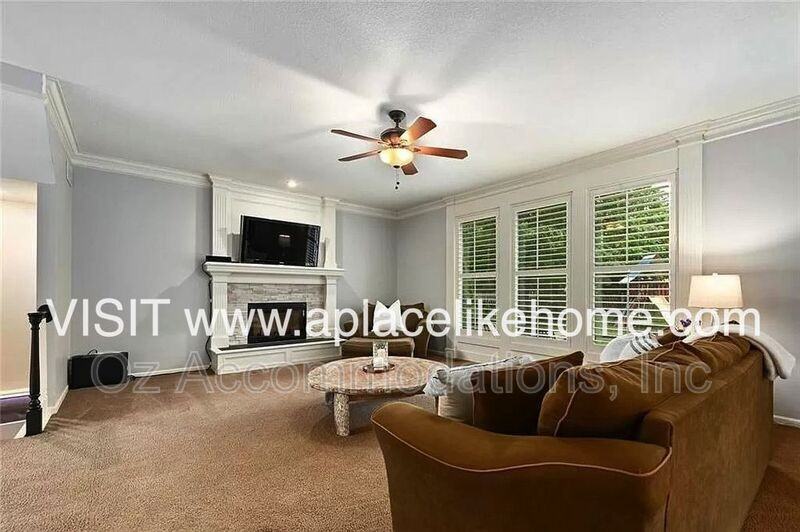 14618 Floyd St - Photo 3 of 25