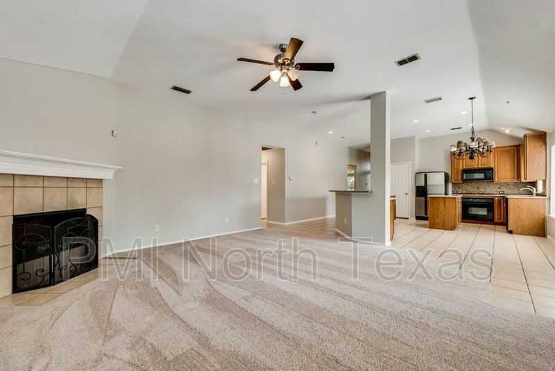 12421 Bruschetta Dr - Photo 7 of 19