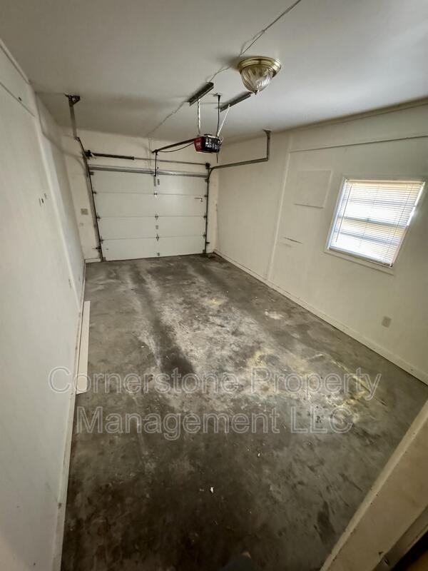 2442 Ousdahl Rd Apt A - Photo 7 of 16