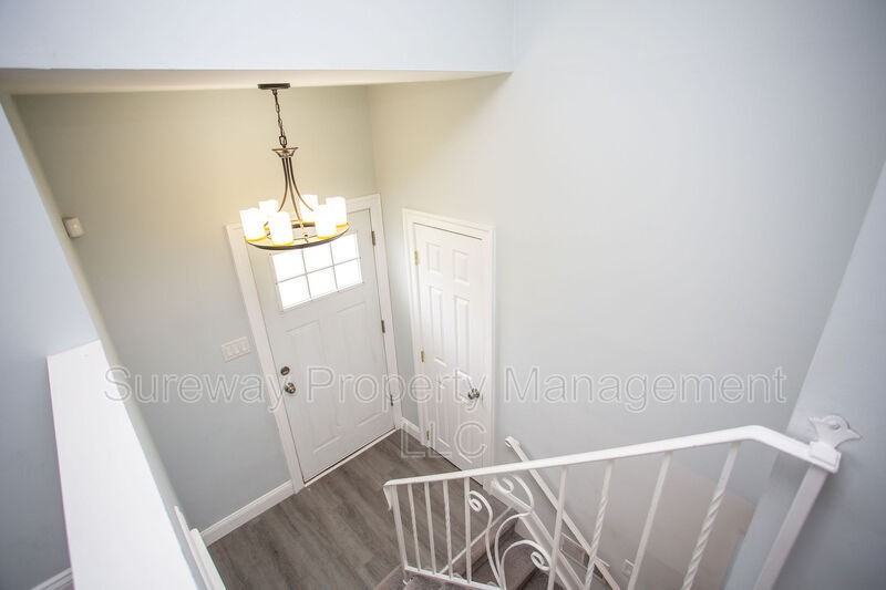 434 Cornell Ave - Photo 3 of 50