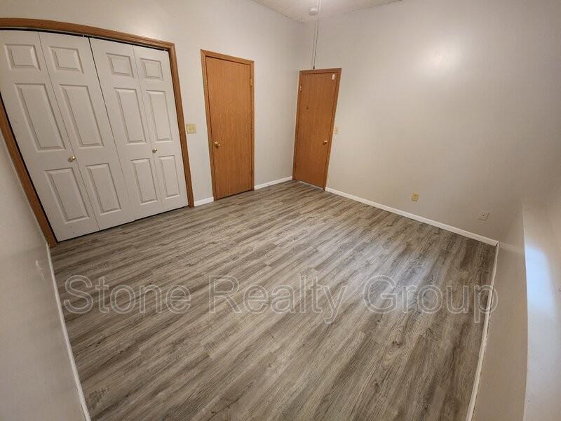 2480 N Main St - Photo 4 of 8