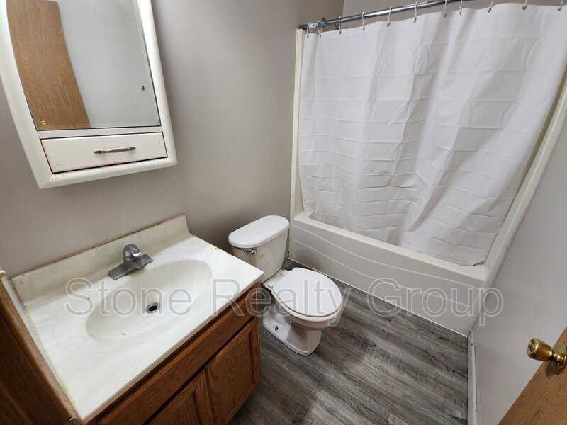 2480 N Main St - Photo 6 of 8