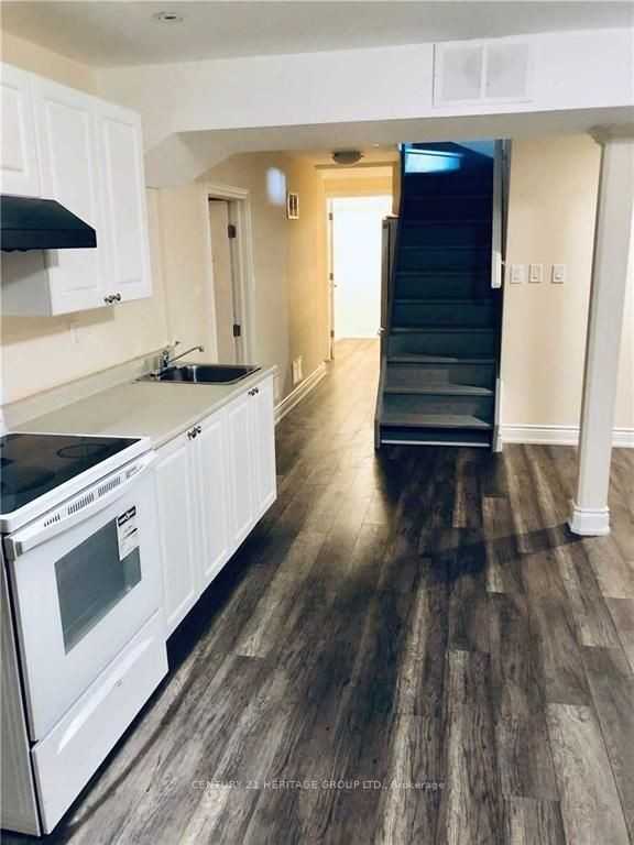 261 Yorkshire Drive #None - Photo 3 of 6