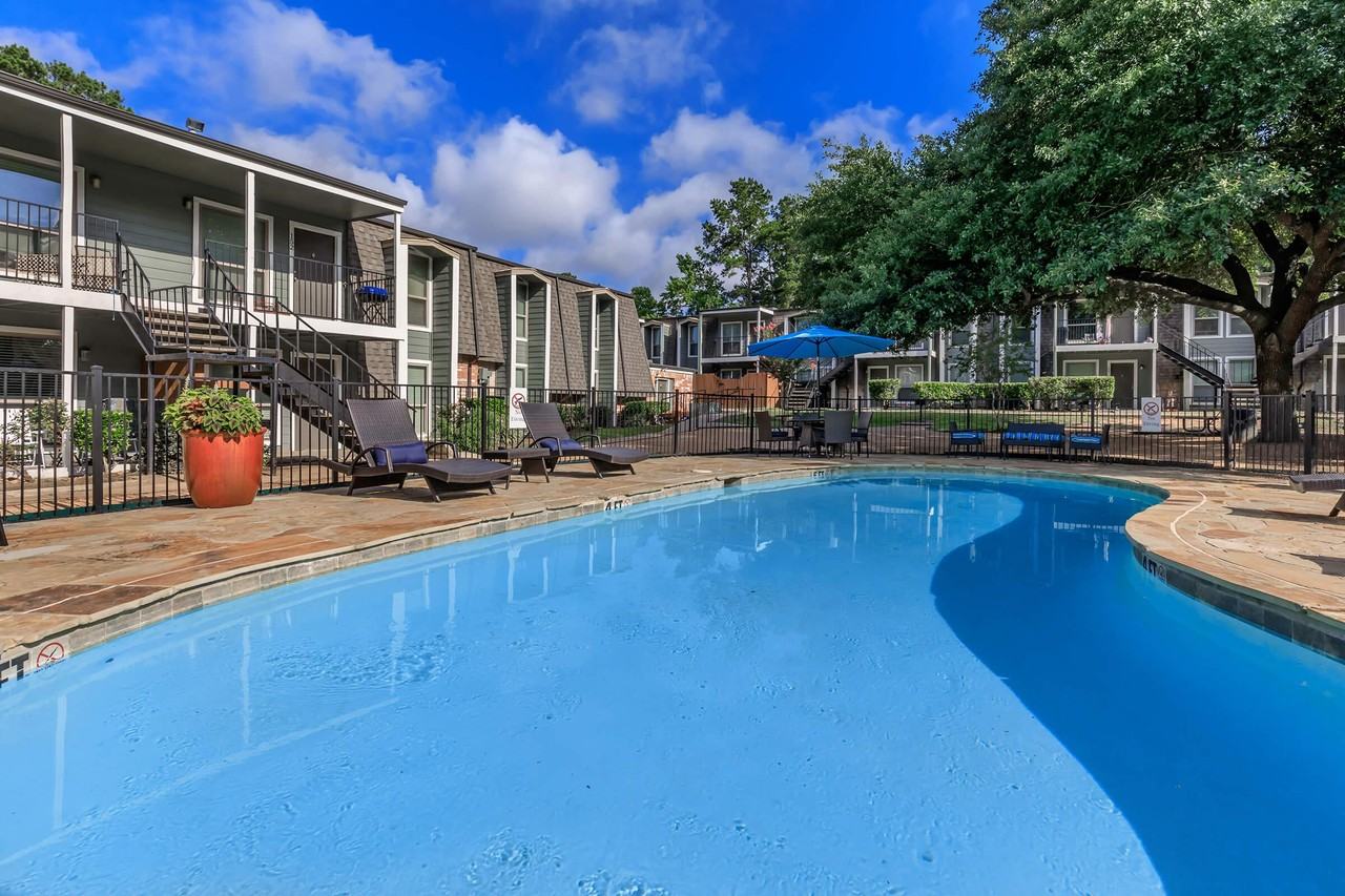 Reserve at Forest Ridge - Photo 2 of 40