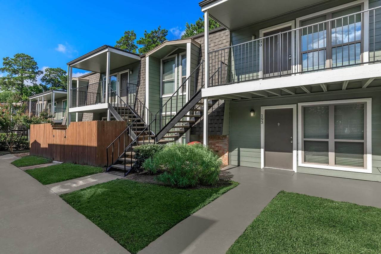 Reserve at Forest Ridge - Photo 4 of 40