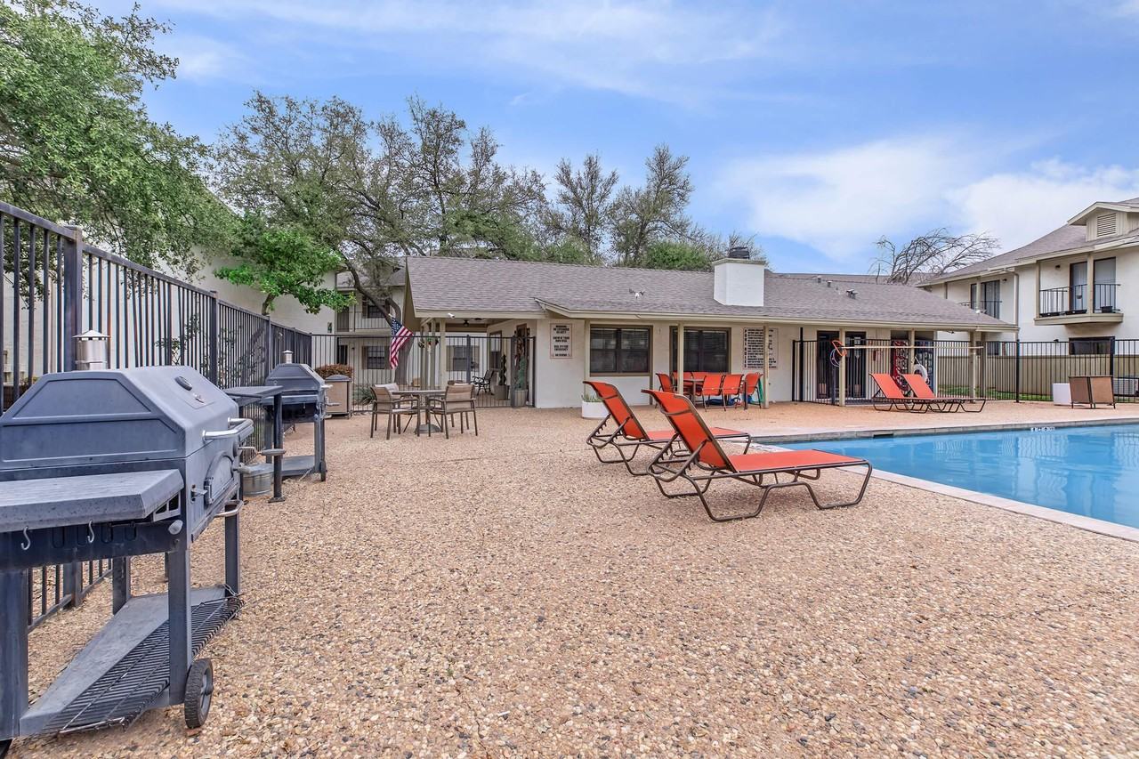 Rock Brook Apartments - Photo 2 of 41