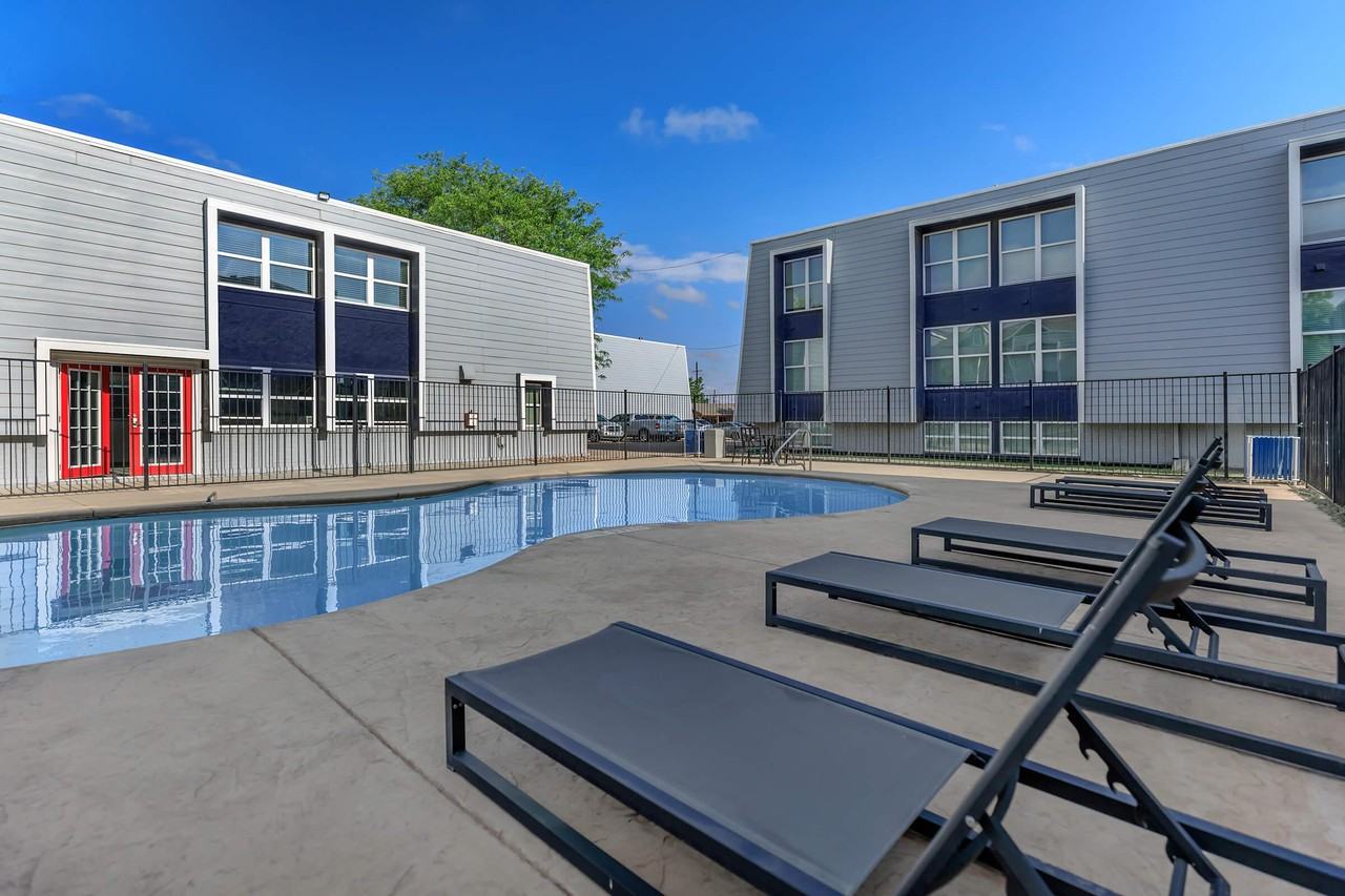 The Pointe Apartments - Photo 6 of 50