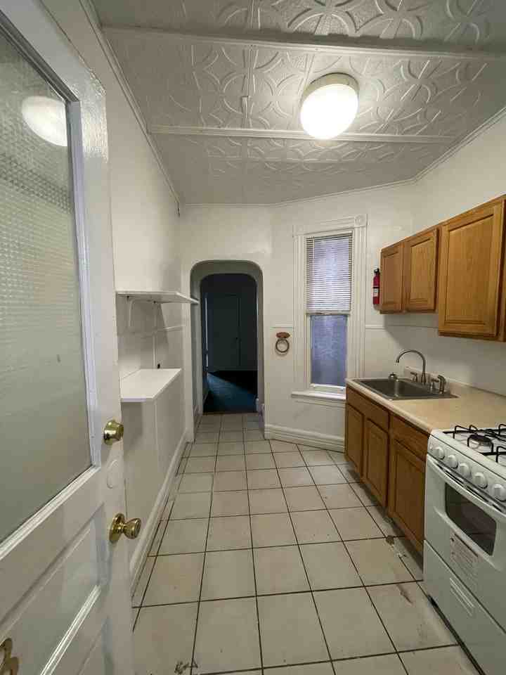 562 Madison Ave, Albany, NY 12208, USA 2 unit Rentals Zumper