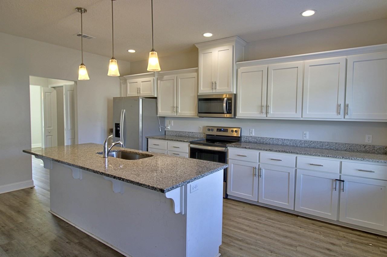 442 Grayson Ave #1 - Photo 7 of 23