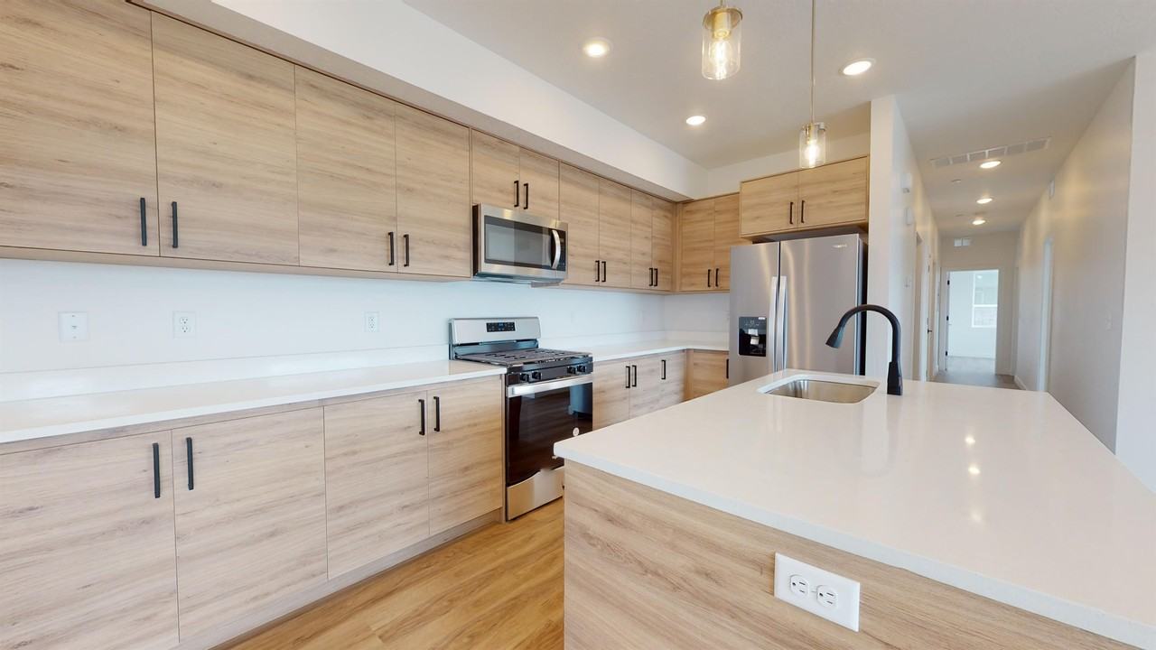 1266 S Sawmill Blvd #306
