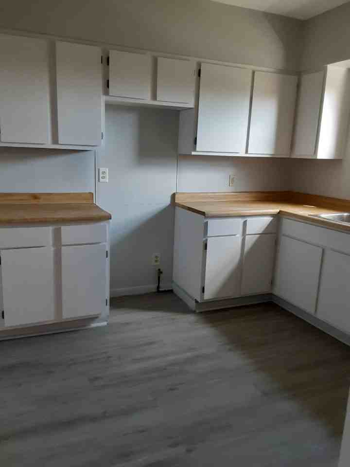 174 Roslyn Dr  3 - 3 #3 - Photo 2 of 8