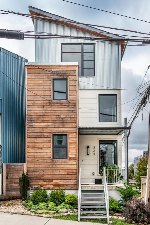 324 38th St - Photo 2 of 50