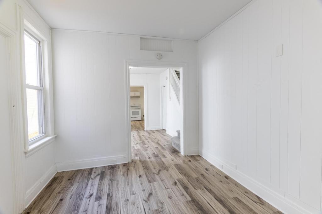 117 N 12th St - Photo 6 of 10