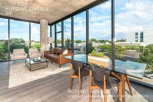 2733 W Belden Ave #3-2 - Photo 1 of 1