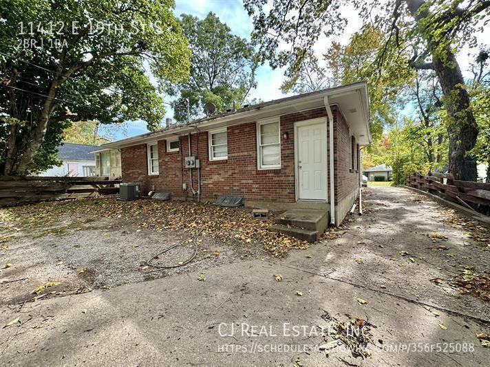 11412 E 19th St S - Photo 2 of 9