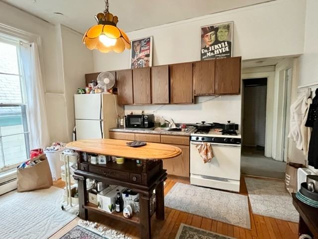 215 N Pinckney St #215-4 - Photo 3 of 14