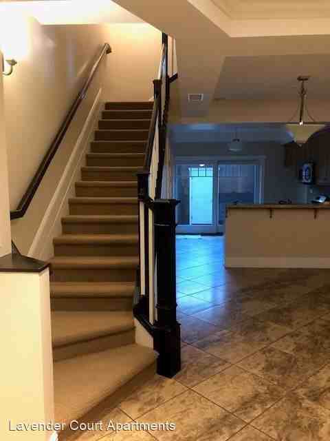 Living the Dream in Carpinteria - Photo 3 of 11