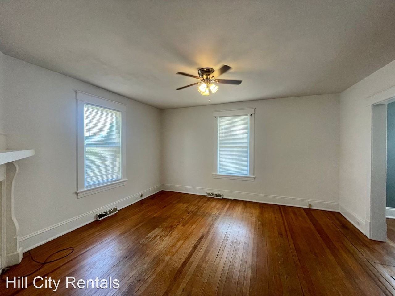 400 Westover Blvd - Photo 3 of 15