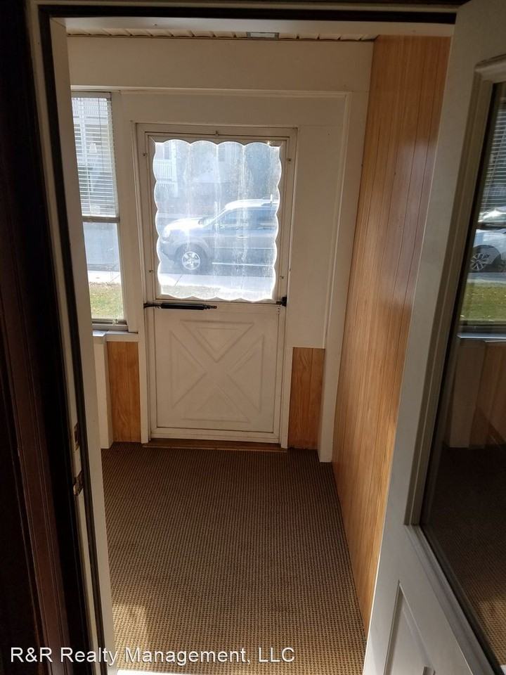 15-21 McBride St - Photo 2 of 25