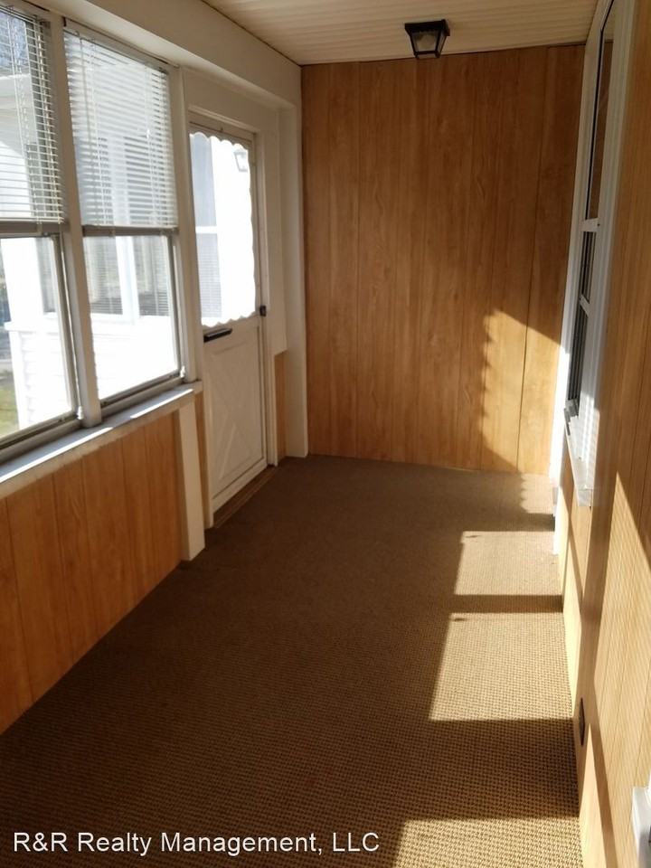 15-21 McBride St - Photo 3 of 25