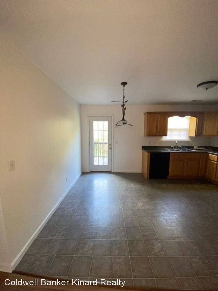 7869 Mouse Creek Rd Nw - Photo 3 of 15